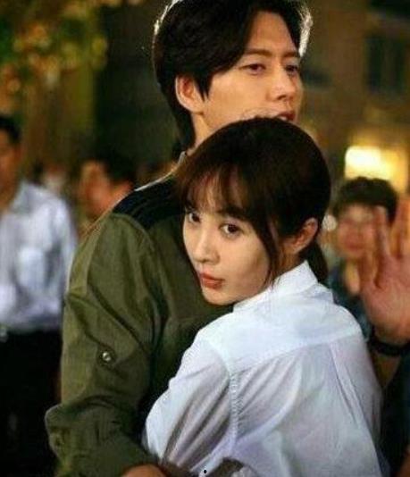 娱乐圈吃瓜真的假的,真假难辨的娱乐新闻揭秘