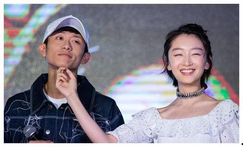 娱乐吃瓜傻小子,傻小子的趣味娱乐圈揭秘  第3张